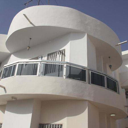 "La Coquille", Joli Loft, Moderne, Propre, Sur Et Calme Au Coeur De Saly 아파트 외부 사진