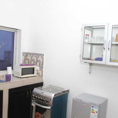 "La Coquille", Joli Loft, Moderne, Propre, Sur Et Calme Au Coeur De Saly 아파트 외부 사진
