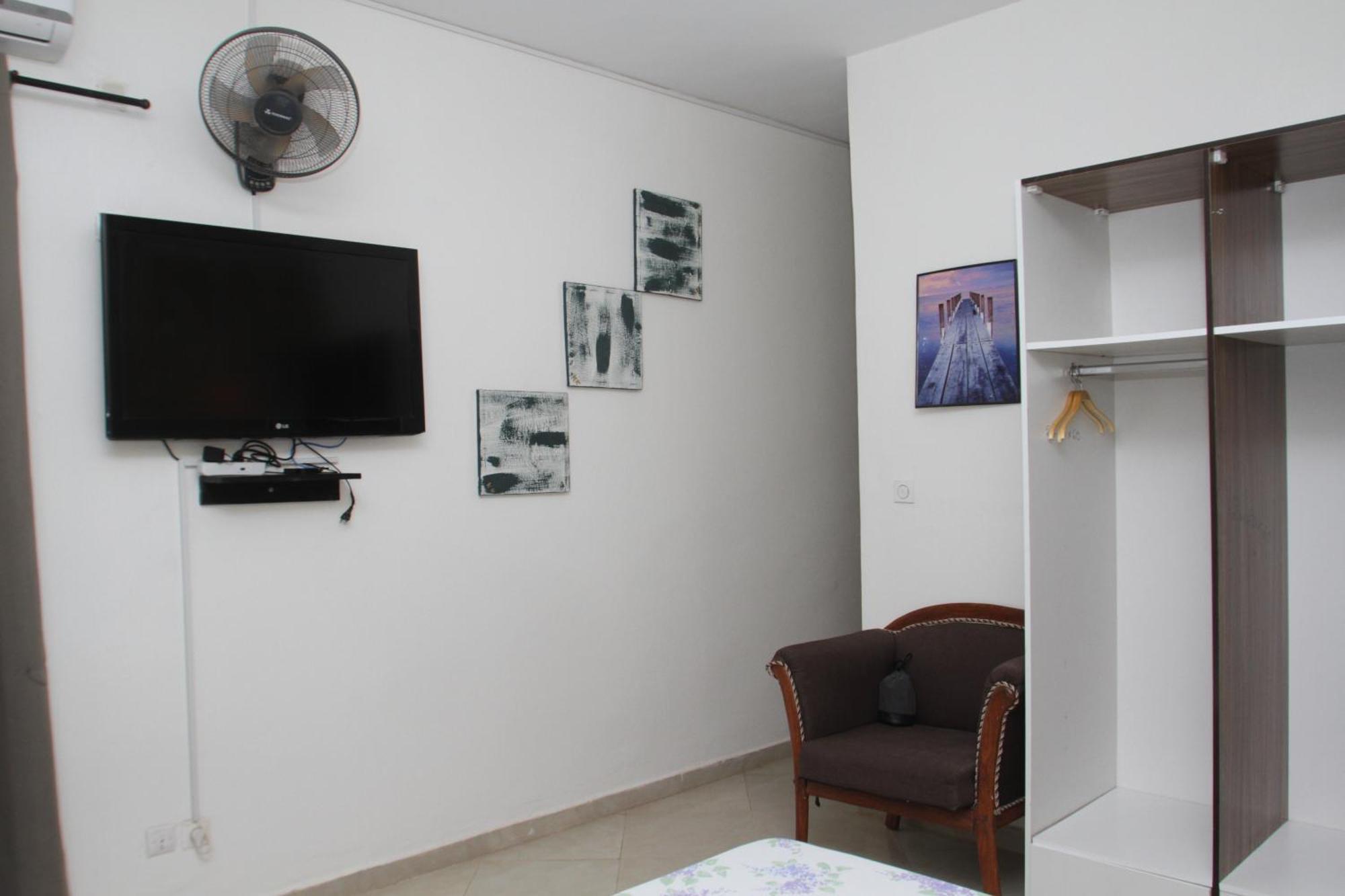 "La Coquille", Joli Loft, Moderne, Propre, Sur Et Calme Au Coeur De Saly 아파트 외부 사진